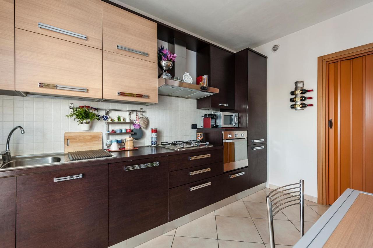 Hostly - Family Home Strada Dell'Olio - Brand New 2Br, 2 Bathrooms With Ac Cascina Exterior foto